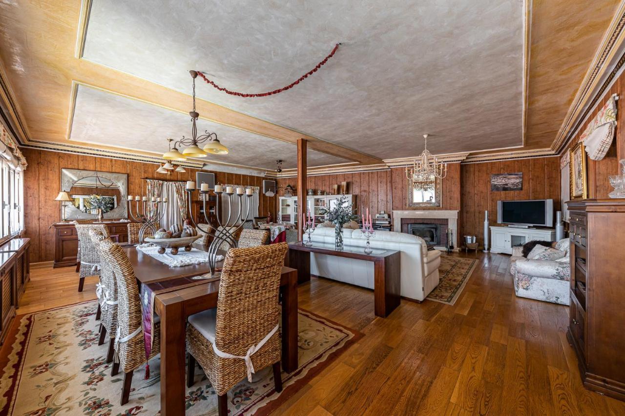 Waou Deluxe Cottage Titulcia Kültér fotó