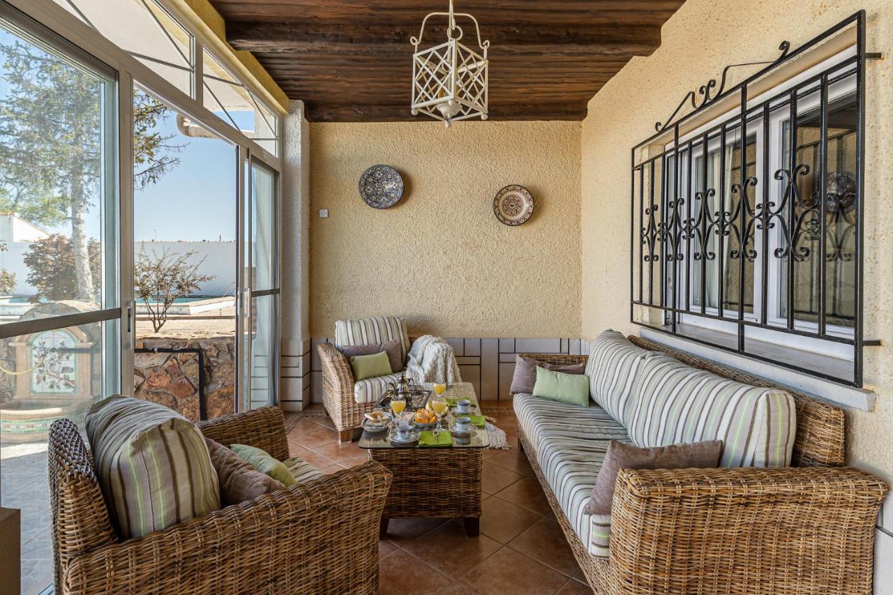 Waou Deluxe Cottage Titulcia Kültér fotó