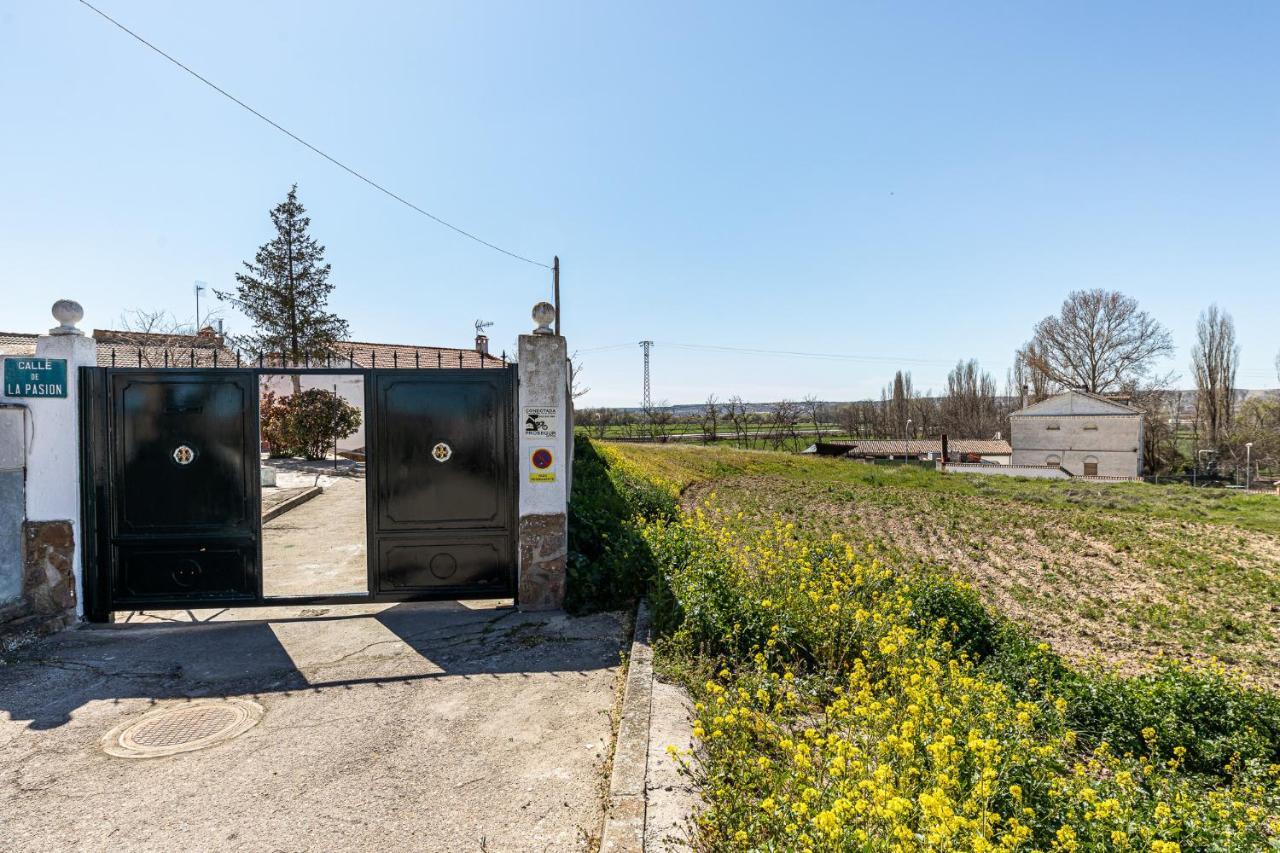 Waou Deluxe Cottage Titulcia Kültér fotó